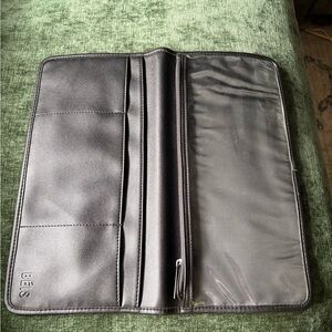 Black Travel Organizer